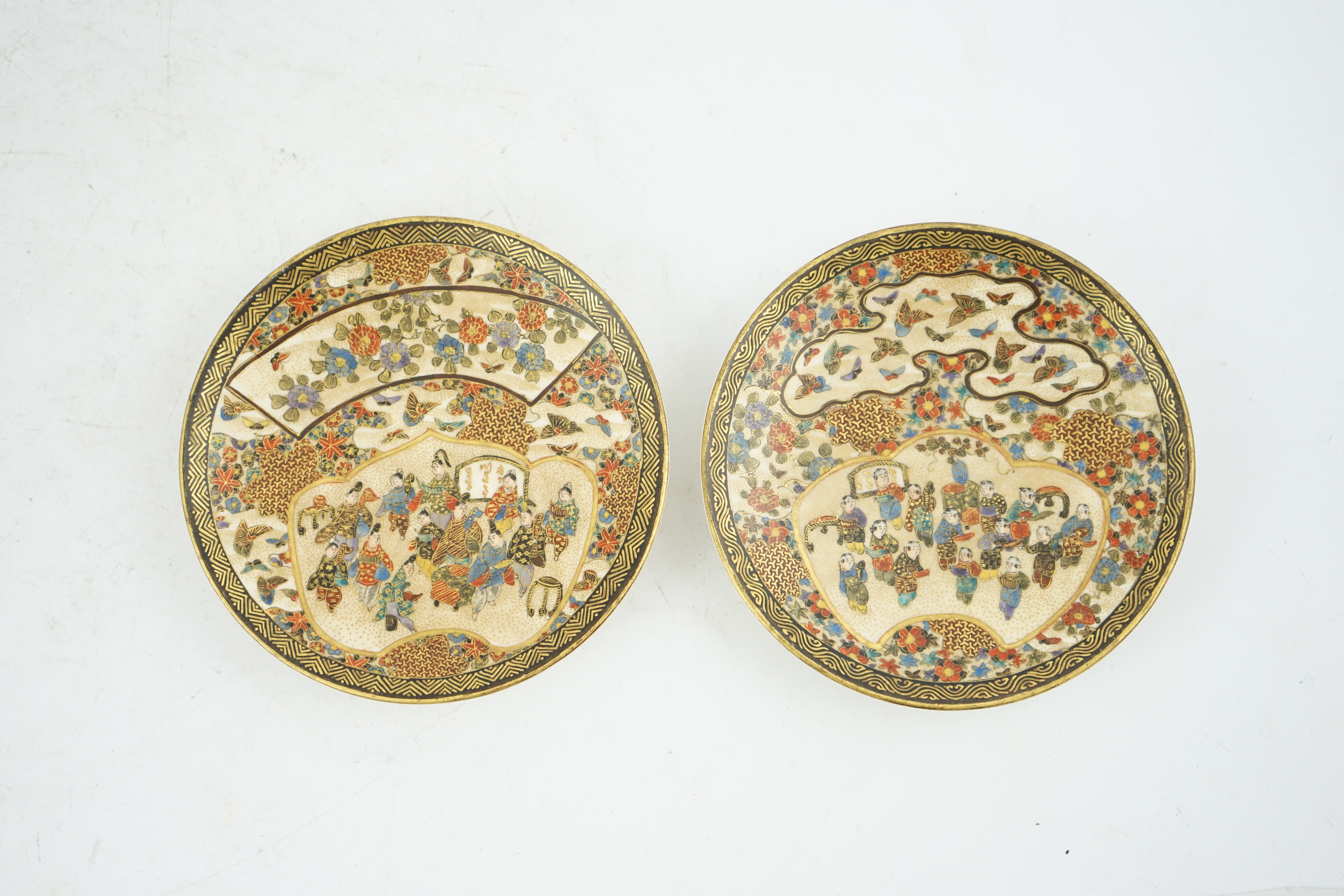 A pair of Japanese Satsuma small dishes, by Kinkozan, early 20th century